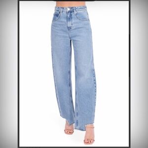 Frame Long Barrel Jean Inside Step Fray in Divine size 27